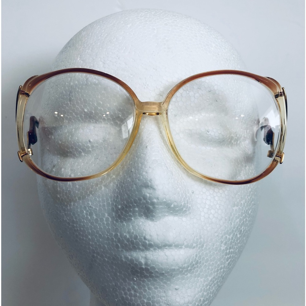 Vintage SRO 135 Oversize Medium Gold Tone Sunglasses Color Light Amber